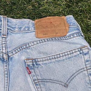 Vintage Levi 501s Straight High Waisted
